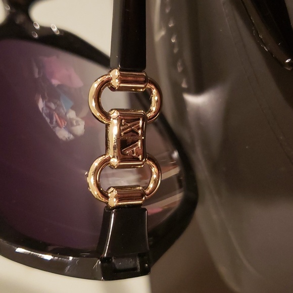 NWT Armani Exchange Sunglasses 🕶 - Picture 4 of 8
